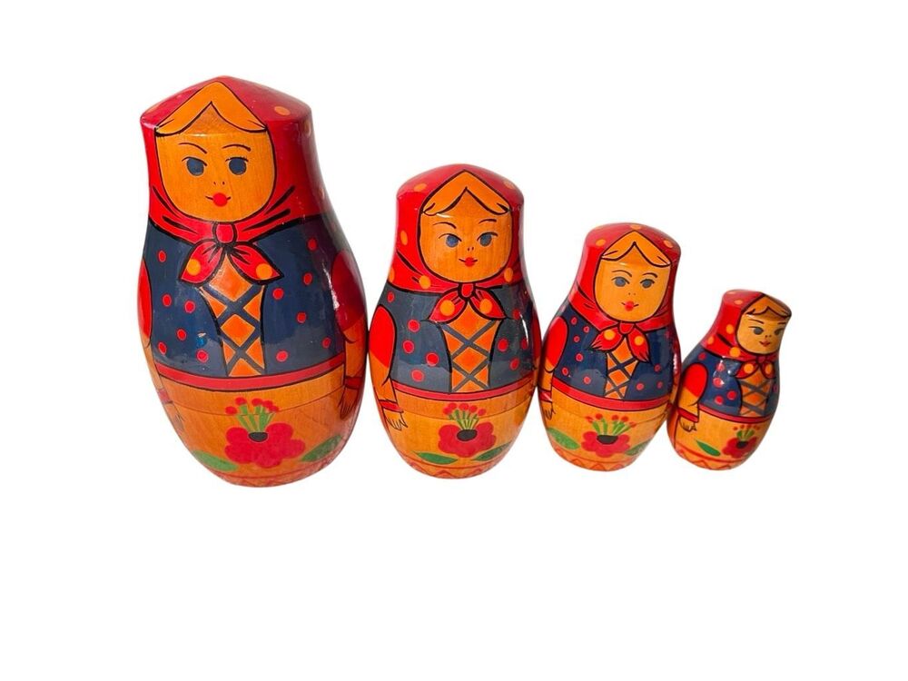 Vintage Matryoshka dolls USSR Nesting Dolls Set of 4